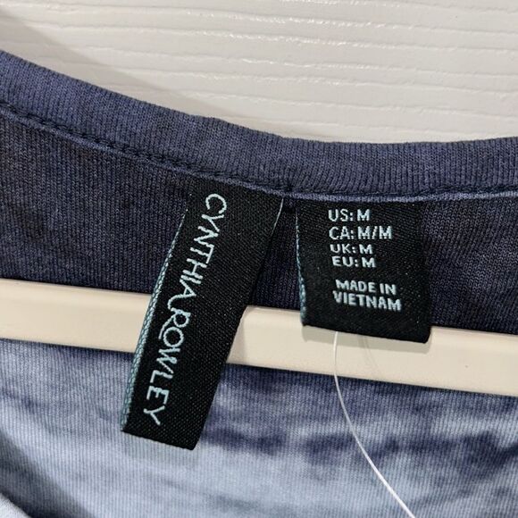 Cynthia Rowley Blue Tye Dye Stretchy Long sleeve Top(Size Medium) - Picture 6 of 6